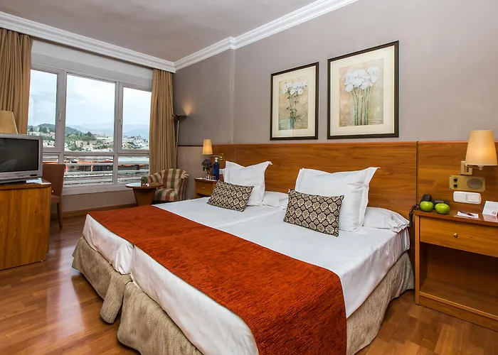 Leonardo Hotel Granada