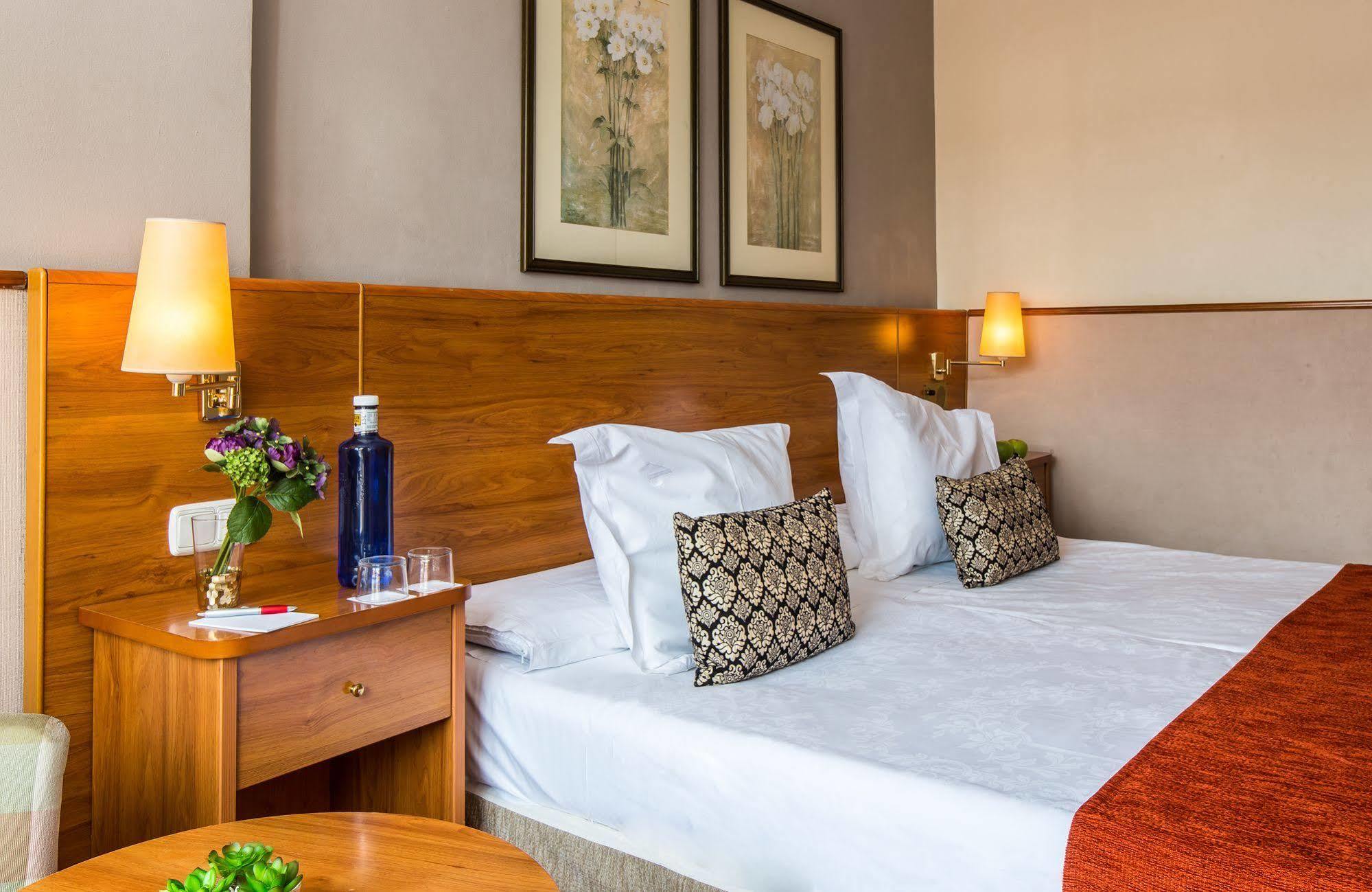 Hotel Leonardo Granada